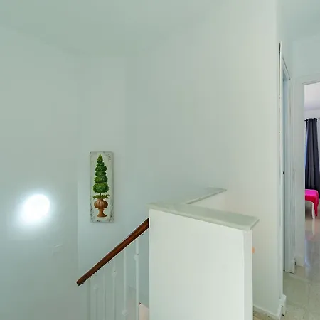 Surla Pajaro Duplex, Sea Views & Pool Daire Tarifa