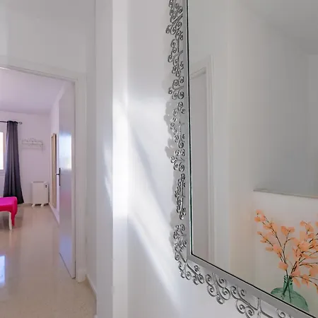Surla Pajaro Duplex, Sea Views & Pool *