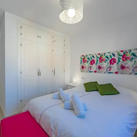 Surla Pajaro Duplex, Sea Views & Pool * Tarifa