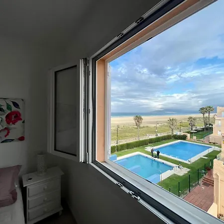 Daire Surla Pajaro Duplex, Sea Views & Pool